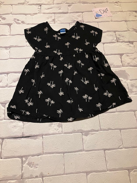 Dress Size 18-24m