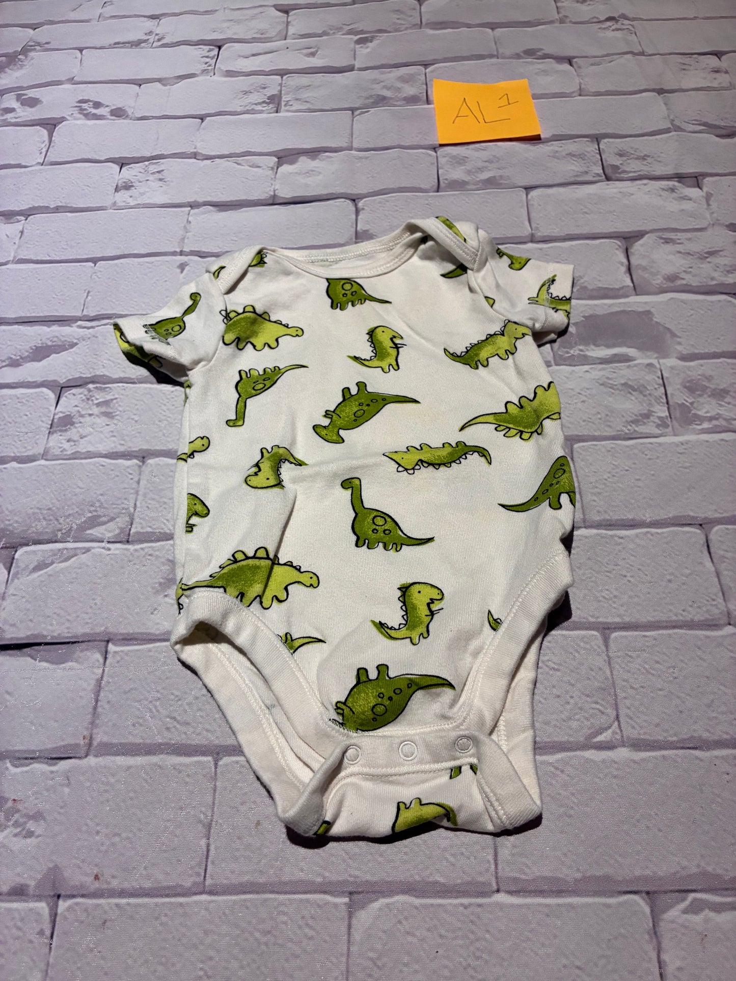 Tops Size 6-12m