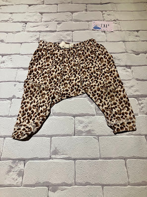 Bottoms Size 6-12m
