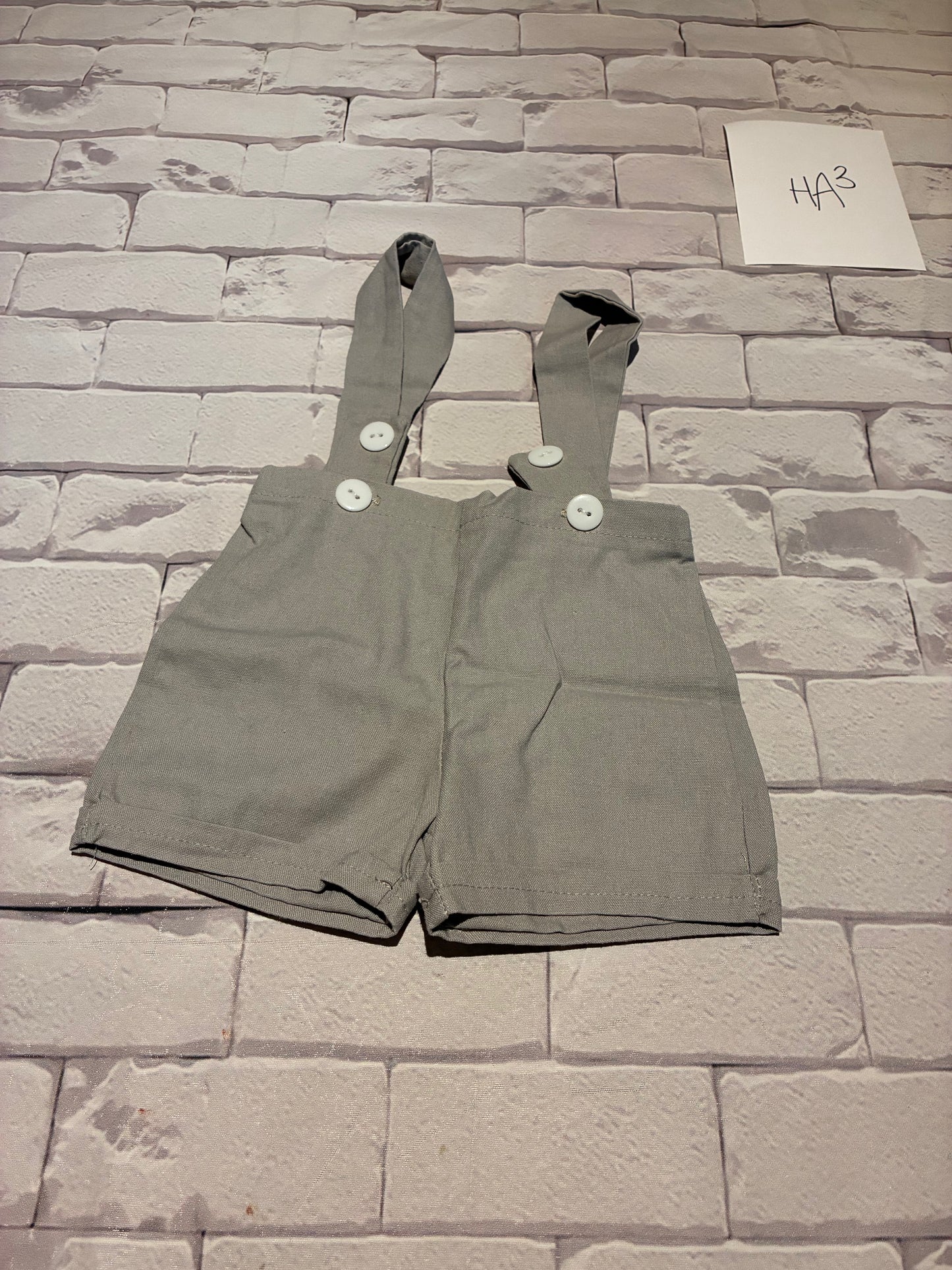 Bottoms Size 6-9m