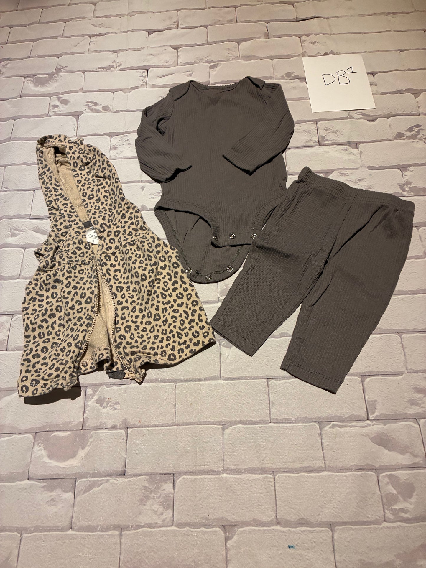 Outfit Size 6m