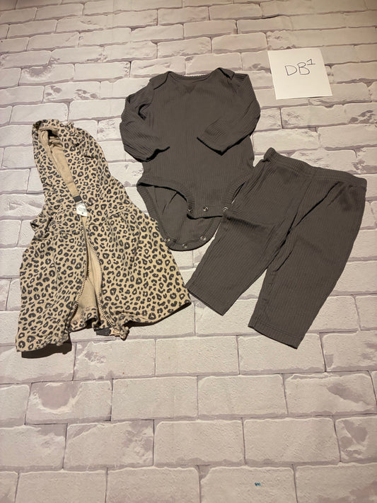 Outfit Size 6m