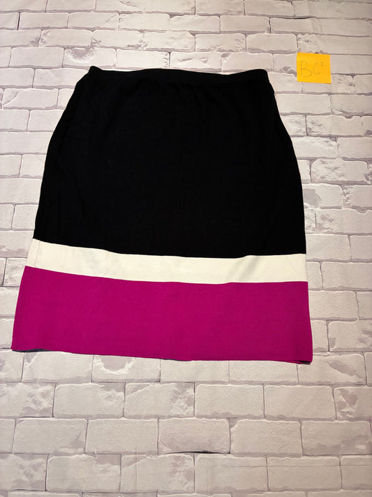 Ladies Bottoms Size L