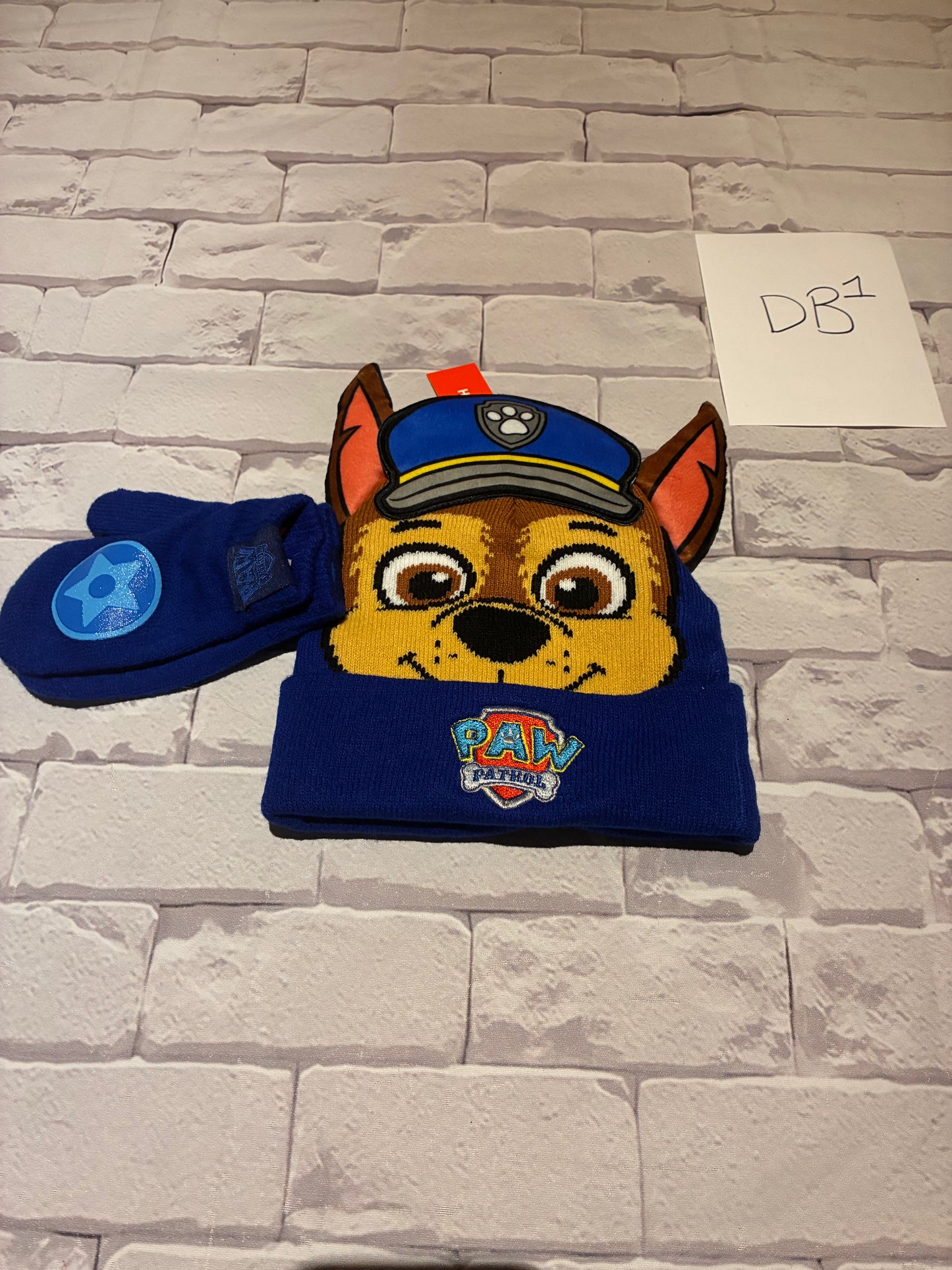 Hat & Mitts Set Size Toddler BNWT