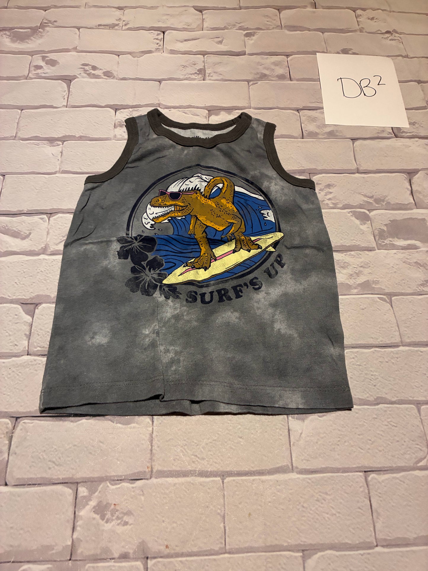 Top Size 2T