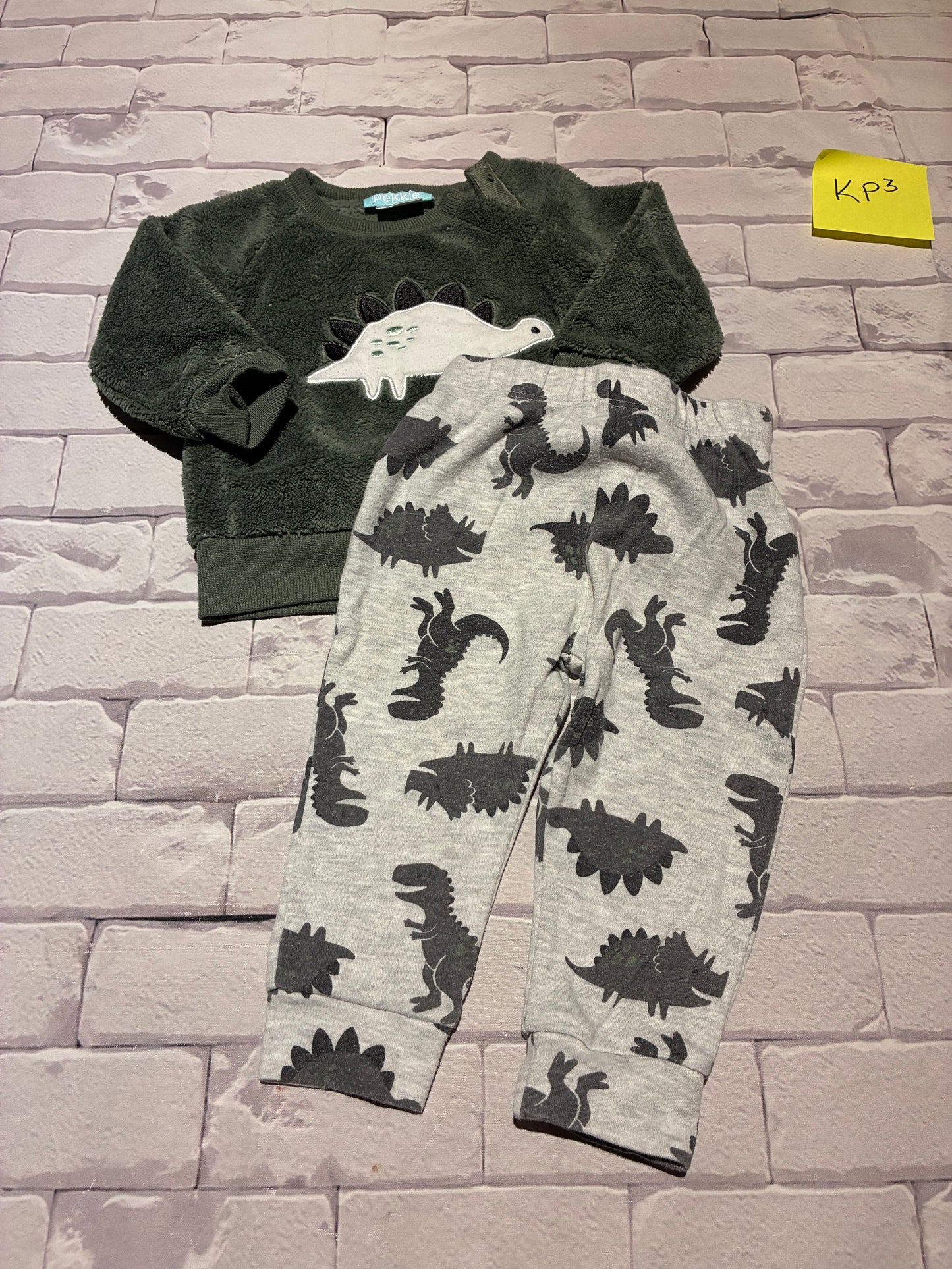 Outfit Size 12m