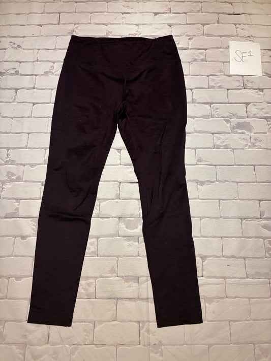 Ladies Bottoms Size M