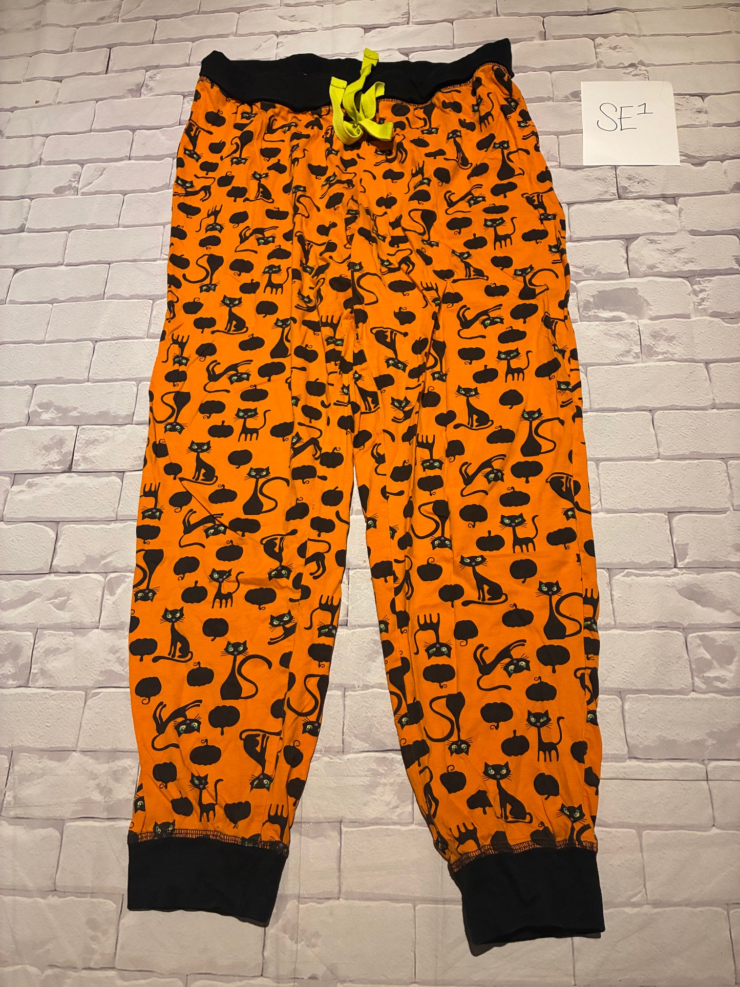 Ladies Sleepwear Size XL