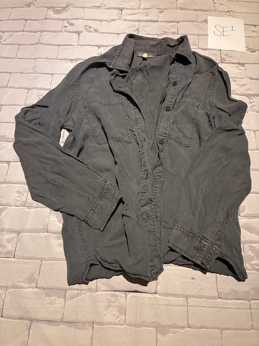 Ladies Top Size M