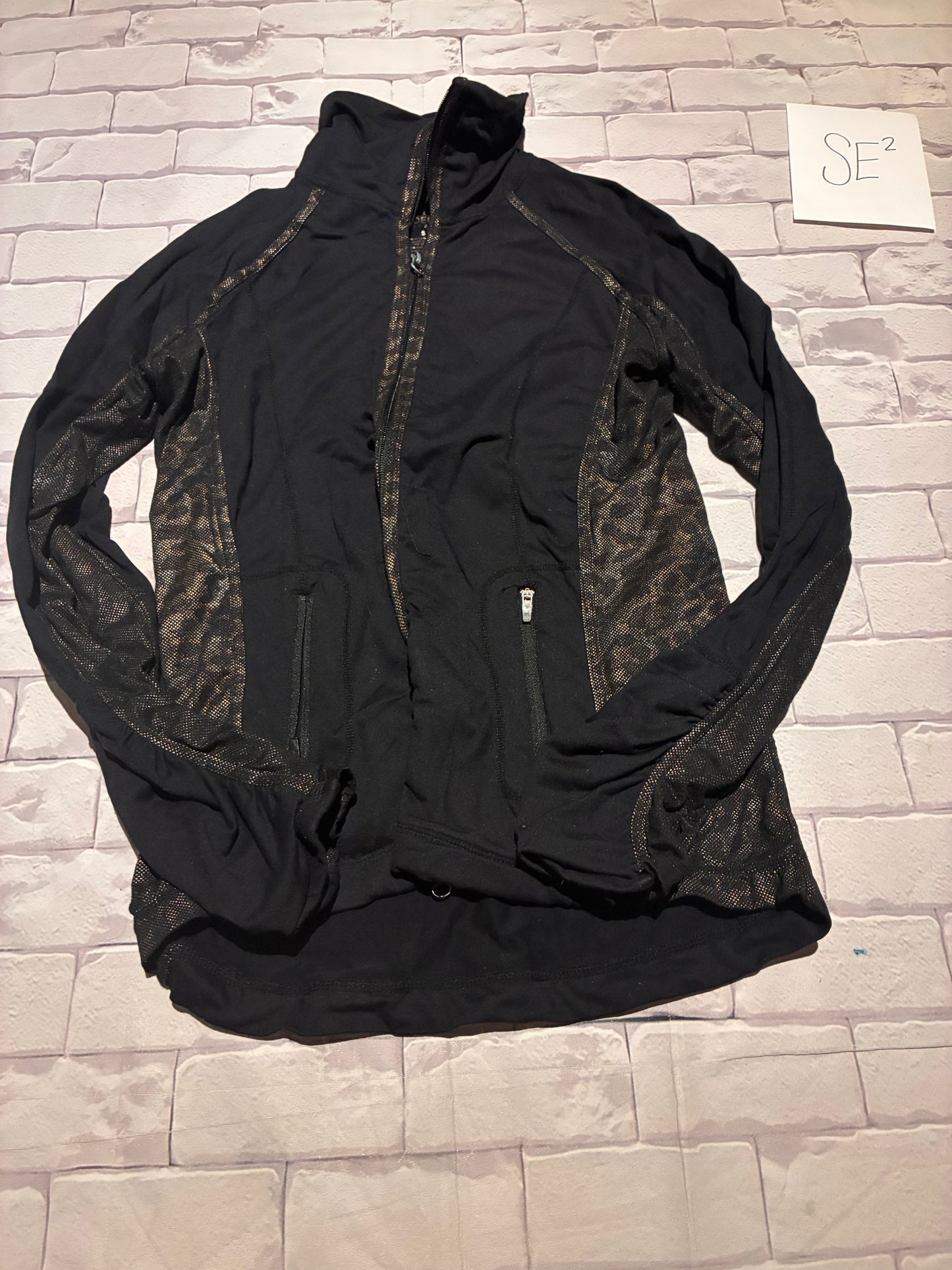 Ladies Top Size S
