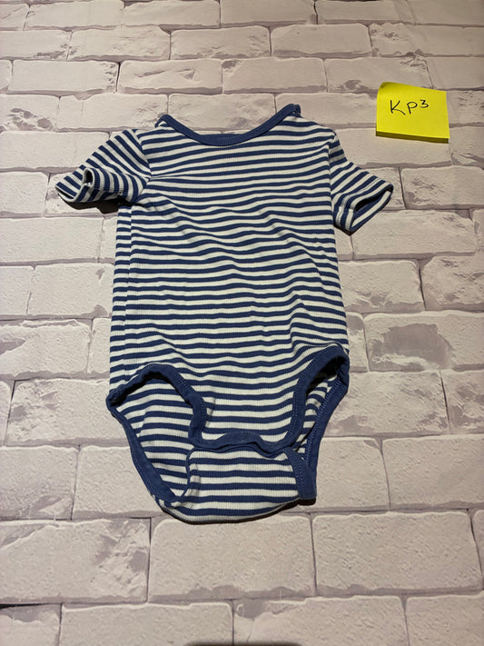 Tops Size 6-9m