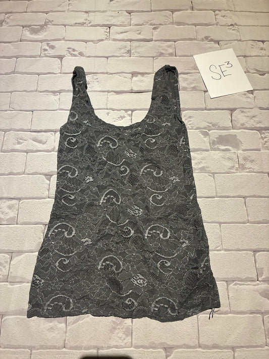 Ladies Top Size XS