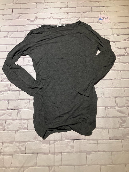 Ladies Top Size XL Maternity