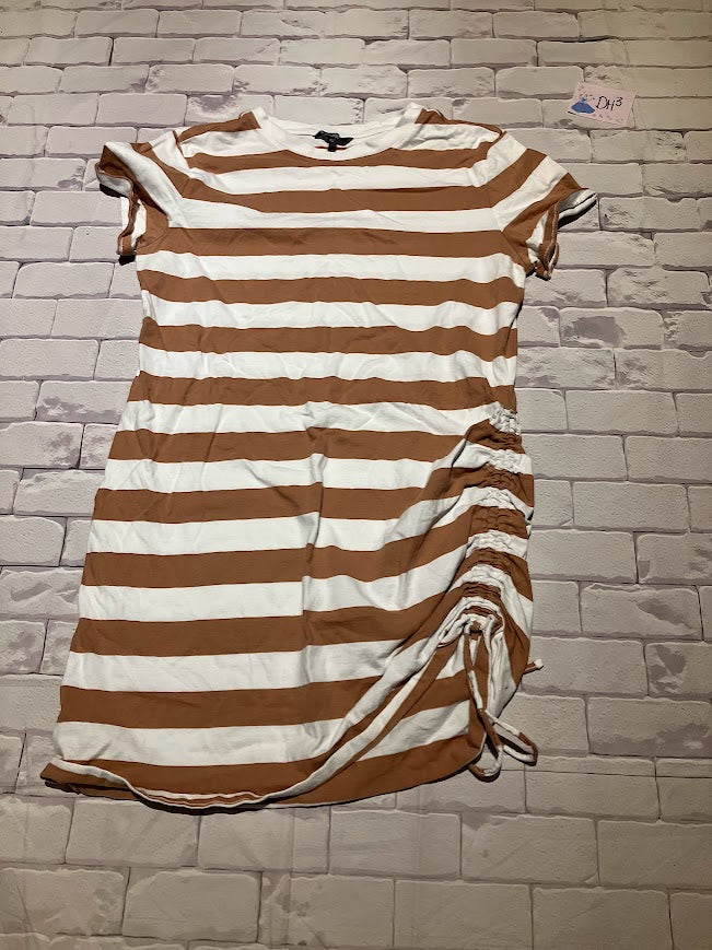 Ladies Top Size XL Maternity