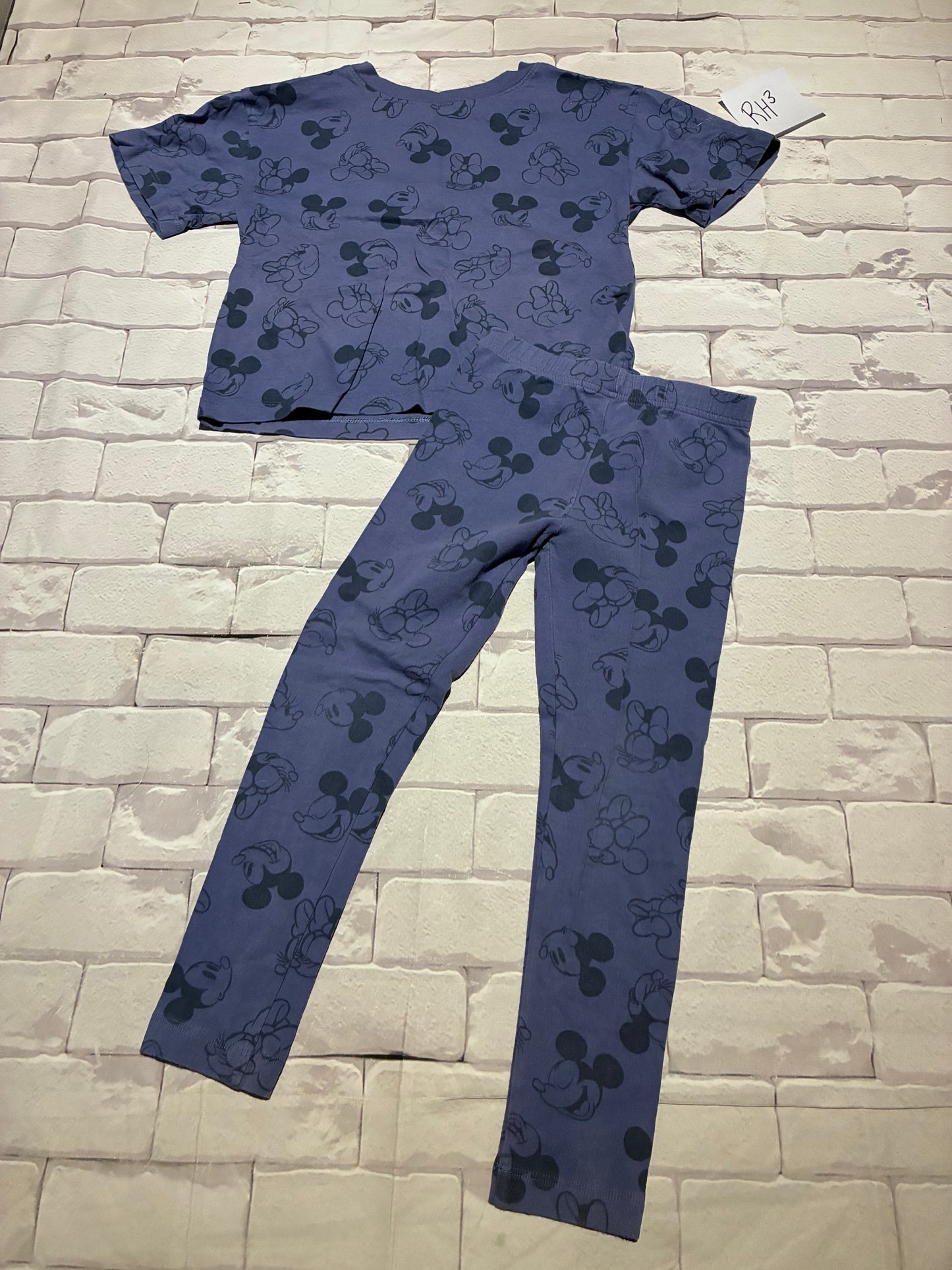 Outfit Size 5