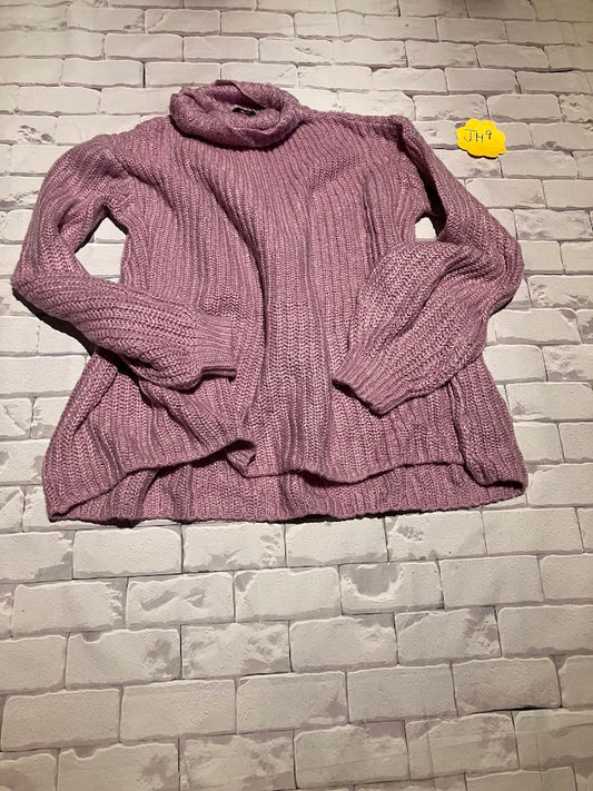 Ladies Top Size M
