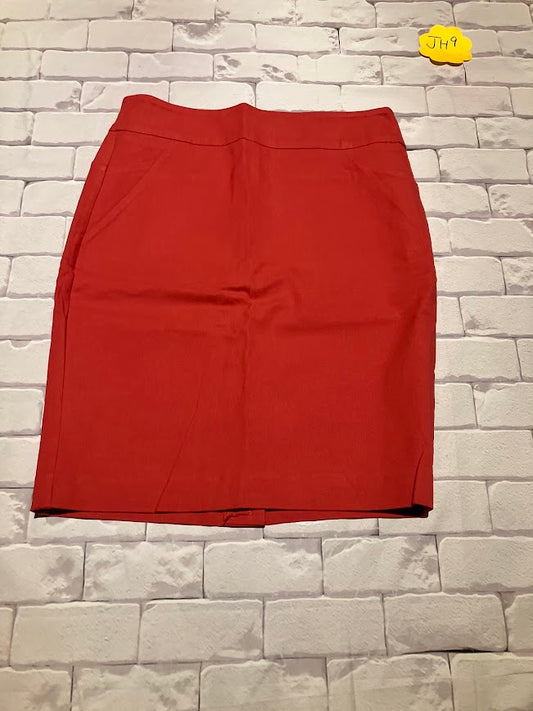 Ladies Bottoms Size M BNWT