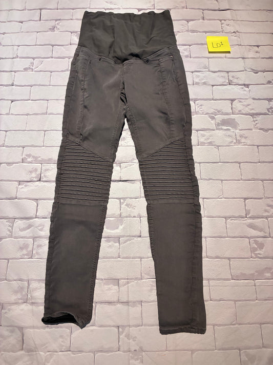 Ladies Bottoms Size 8 Maternity