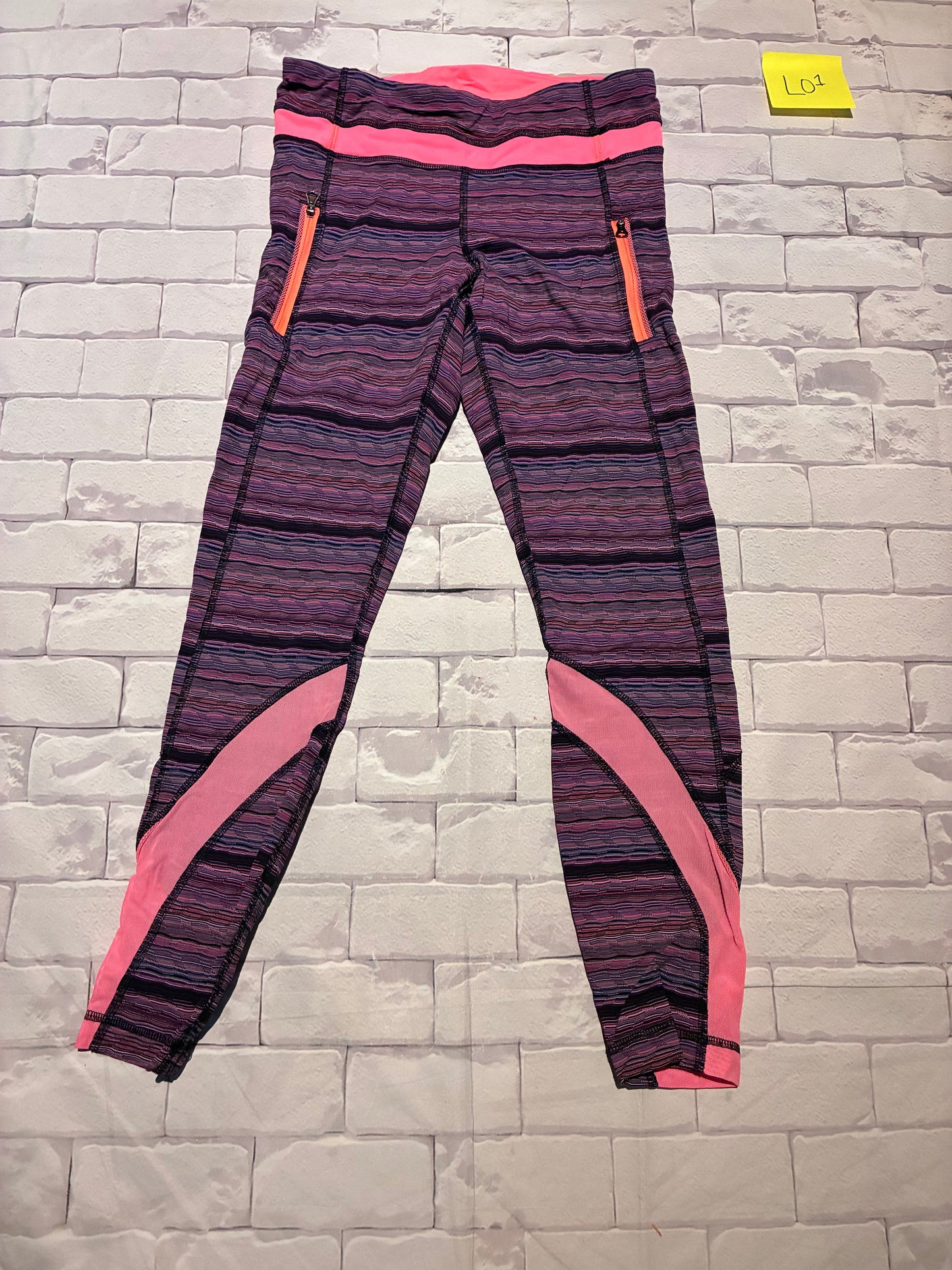 Ladies Bottoms Size 6