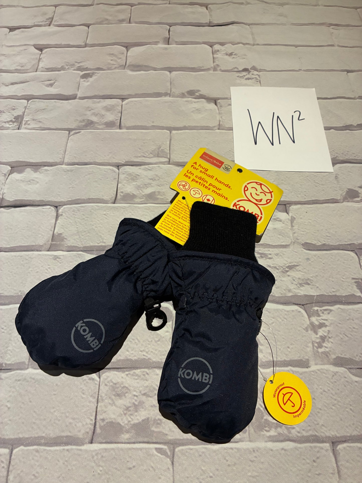 Mitts Size Infant BNWT
