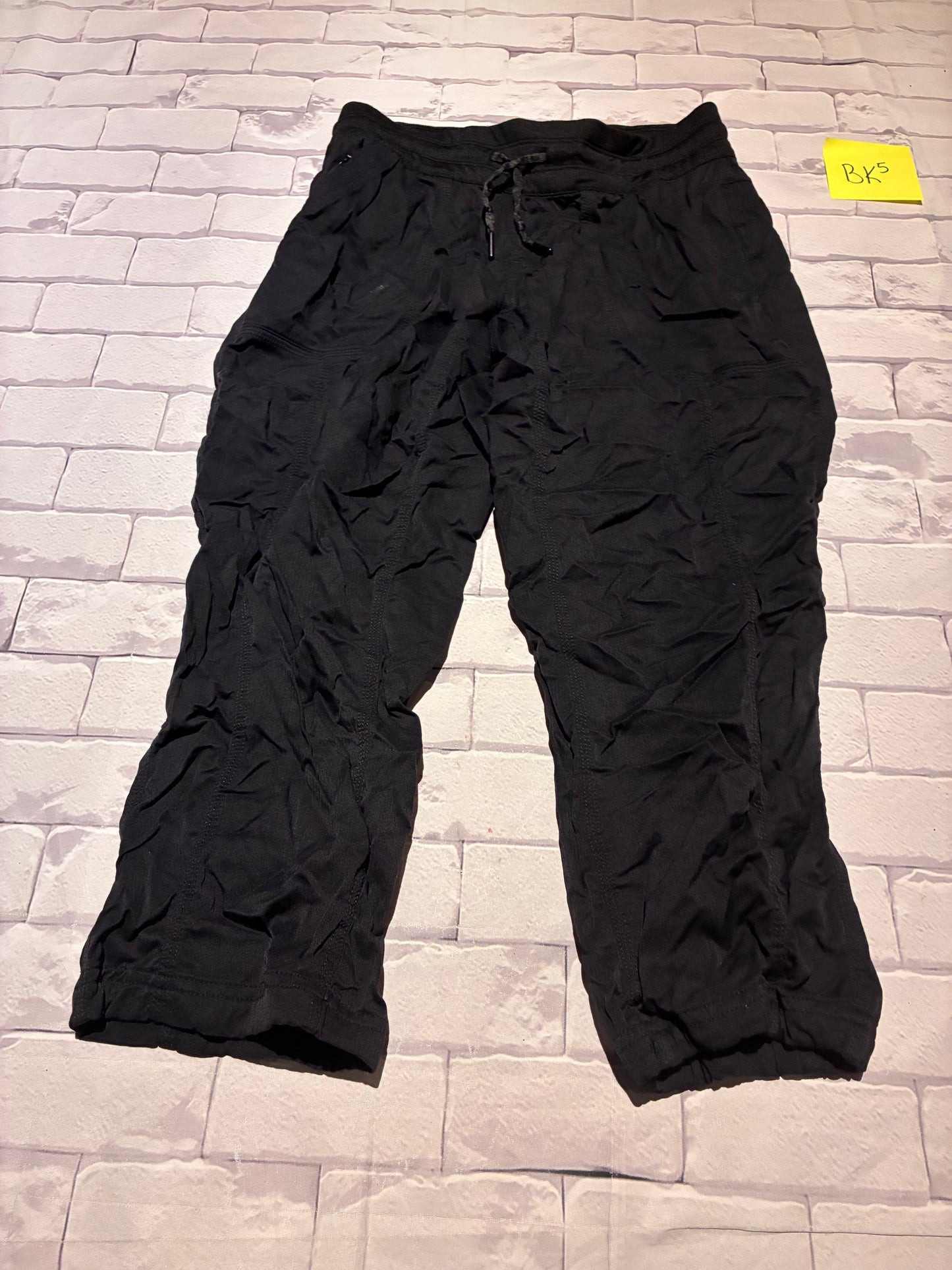 Ladies Bottoms Size S Play