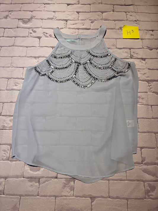 Ladies Top Size M