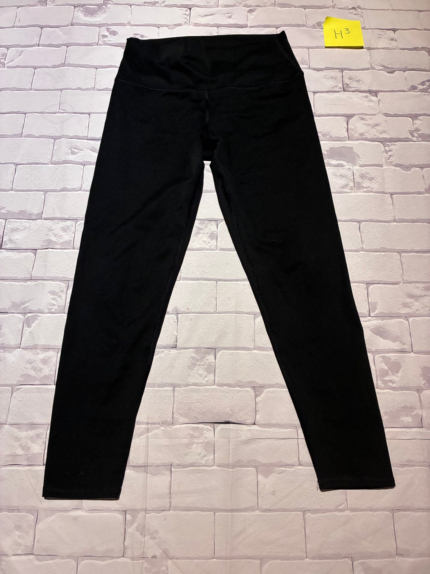 Ladies Bottoms Size M