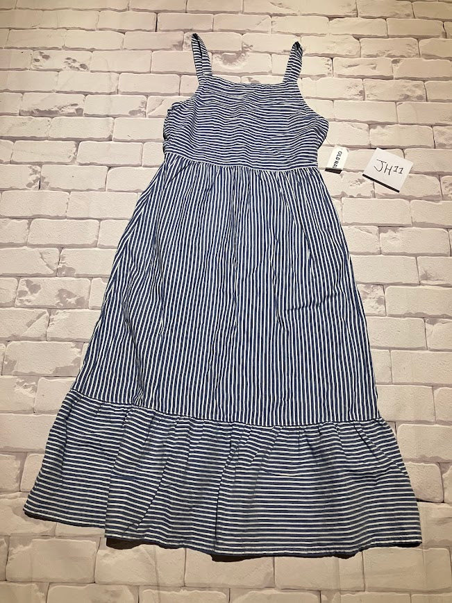 Dress Size 8 BNWT