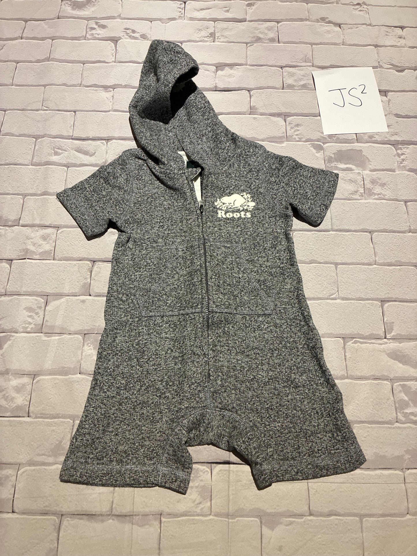 Outfit Size 18-24m