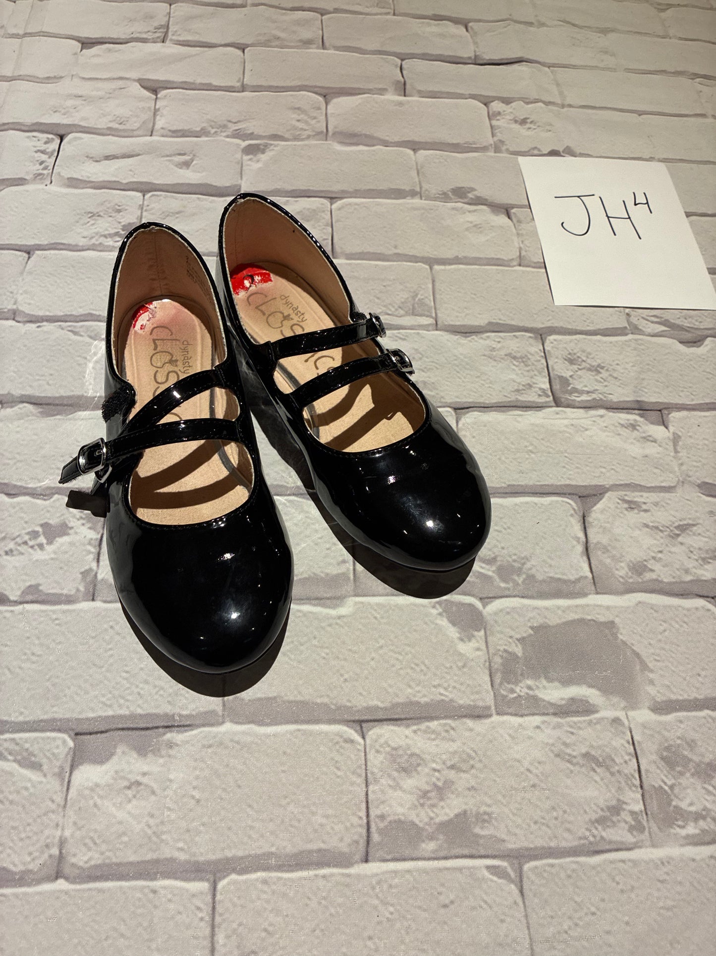 Shoes Size 2