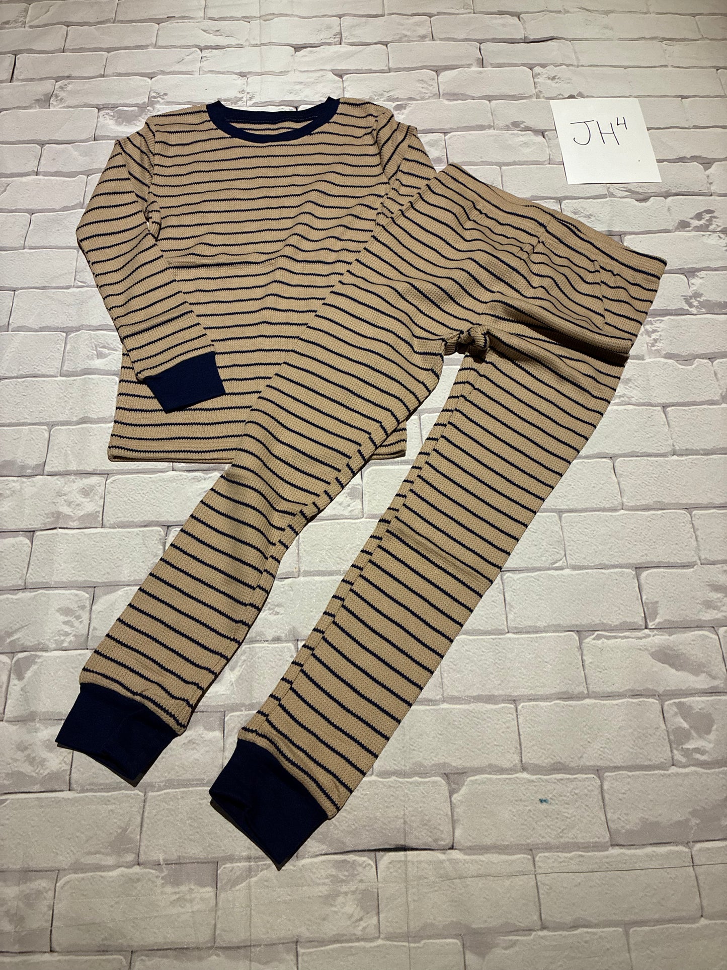 Sleepwear Size 7 BNWT
