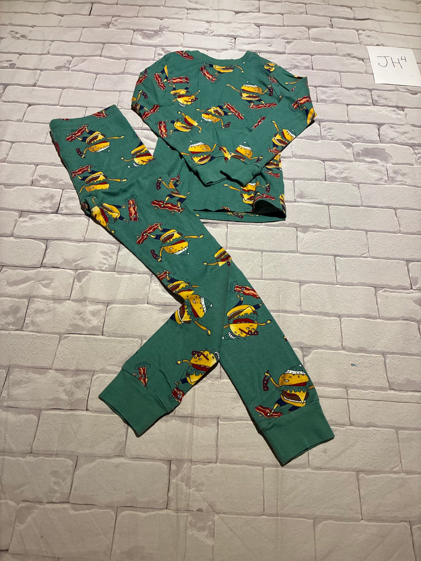 Sleepwear Size 7
