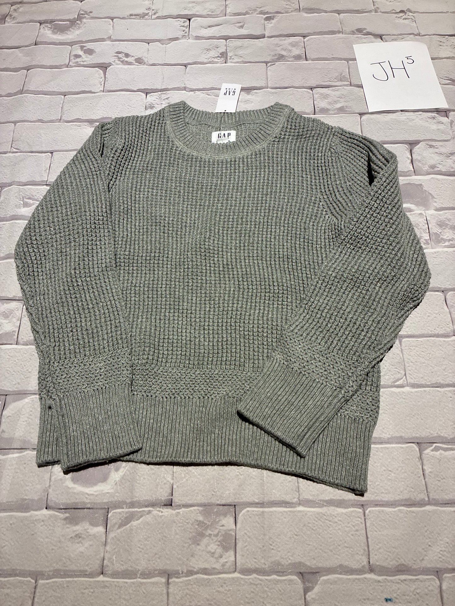 Tops Size 6-7 BNWT