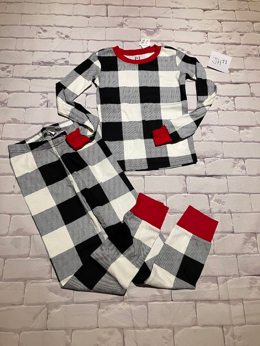 Sleepwear Size 6 BNWT