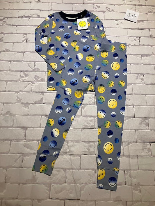 Sleepwear Size 6 BNWT