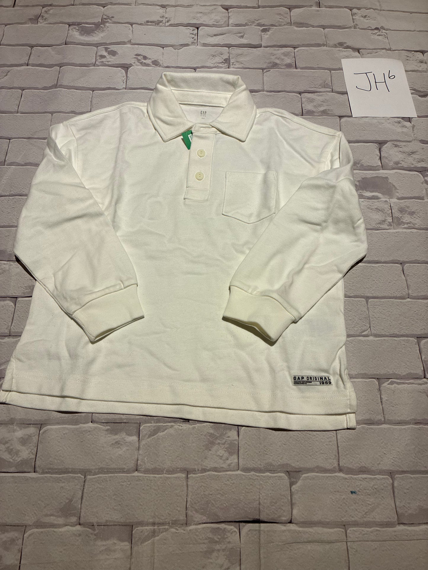 Tops Size 6-7 BNWT