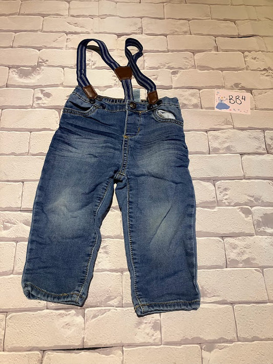 Bottoms Size 18m