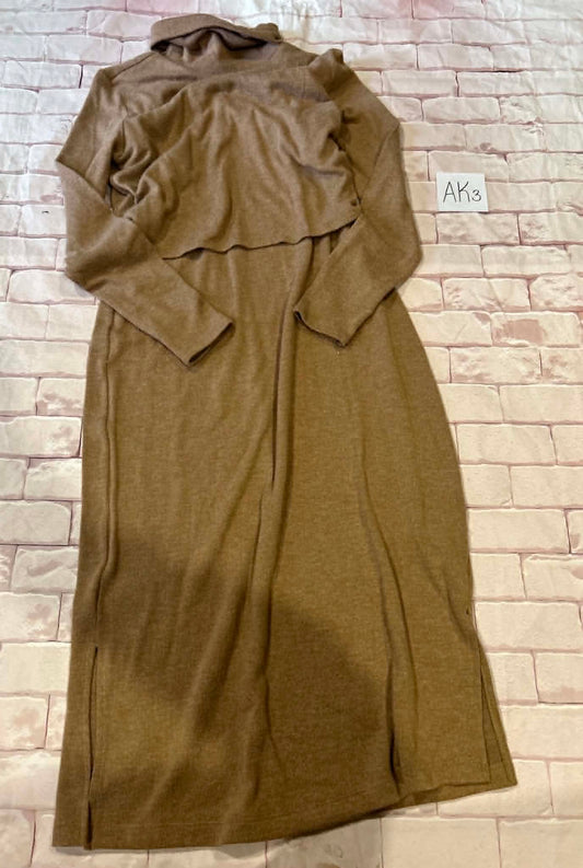 Ladies Maternity/Nursing Dress Size S