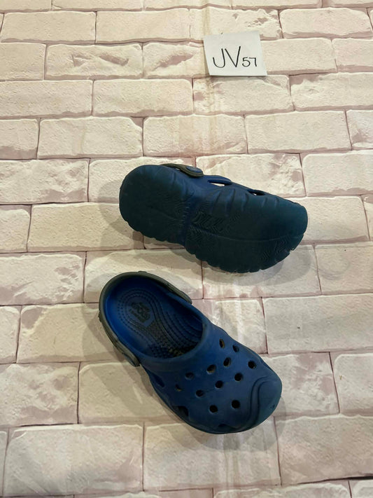 Shoes Size 9