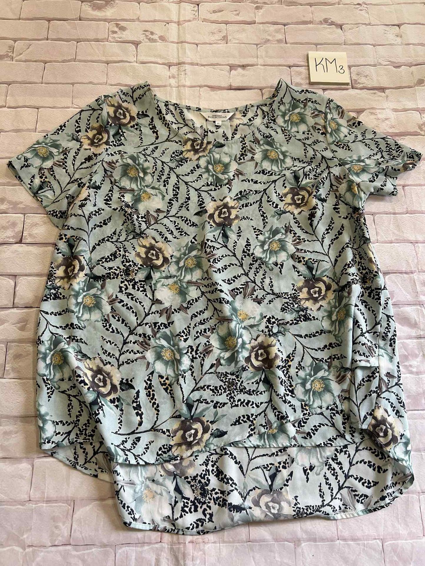 Ladies Tops Size XL