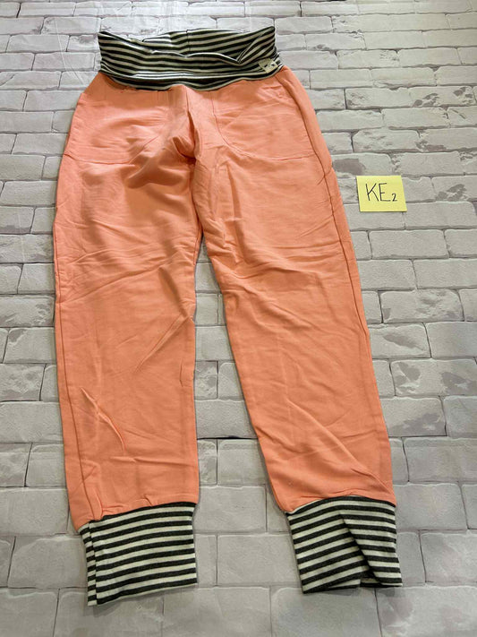 Ladies Bottoms Size M