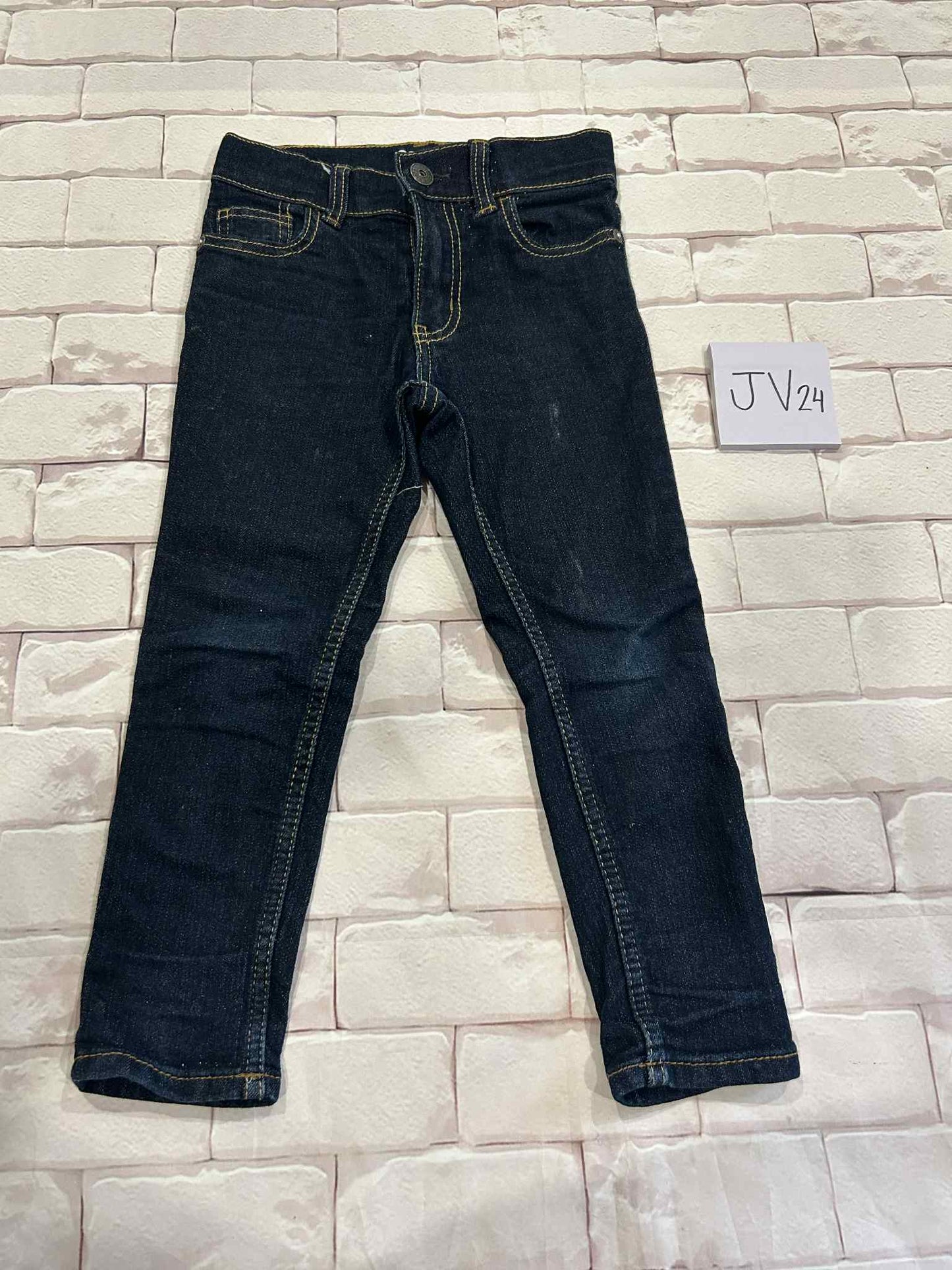 Bottoms Size 4 Skinny