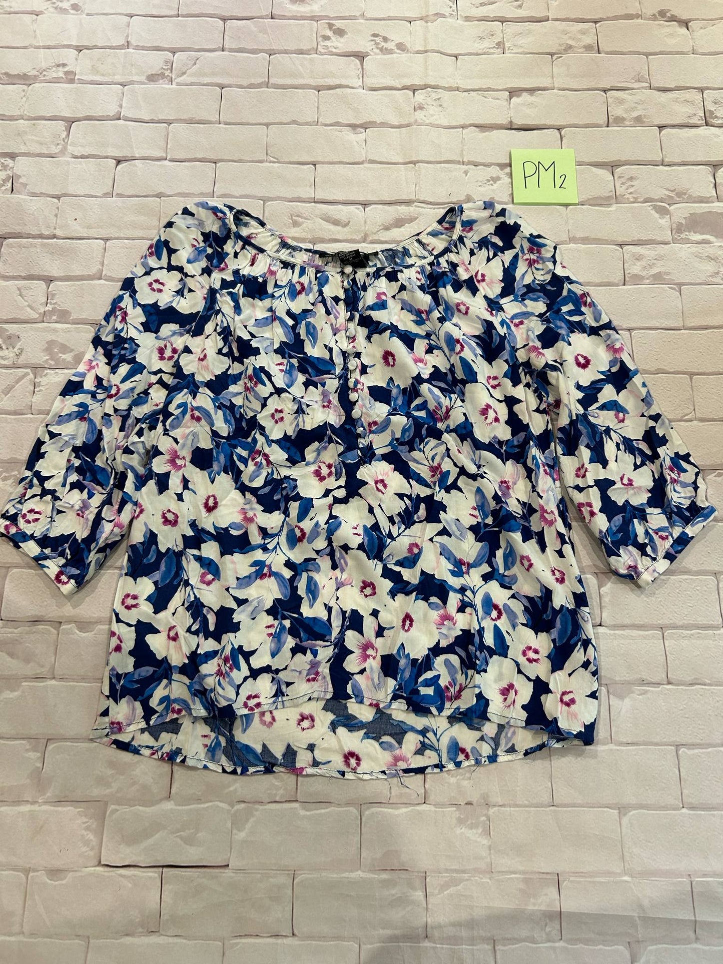 Ladies Tops Size M