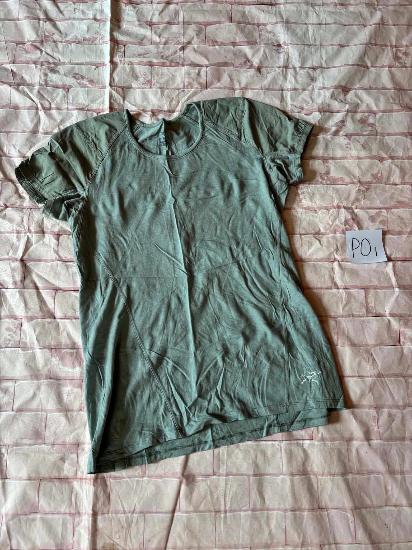 Ladies Tops Size L