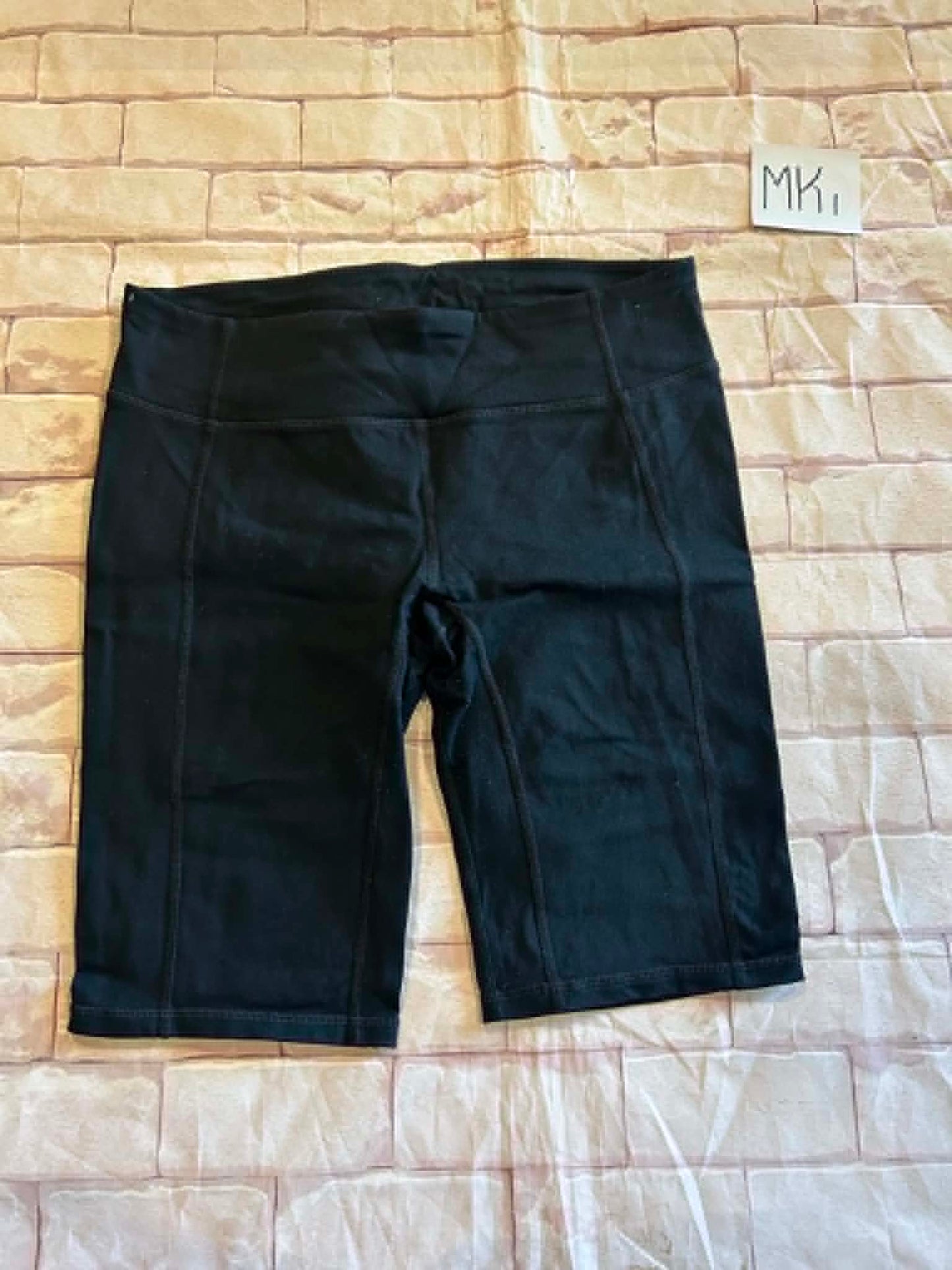 Ladies Bottoms Size XS