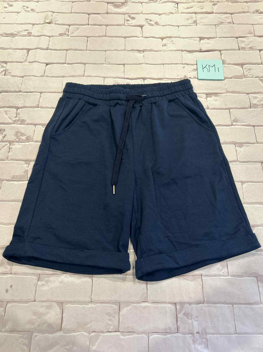 Ladies Bottoms Size M