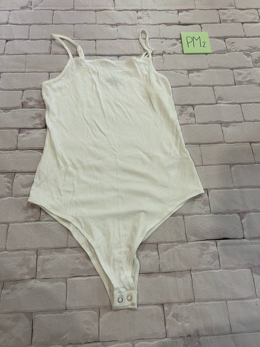 Ladies Tops Size M