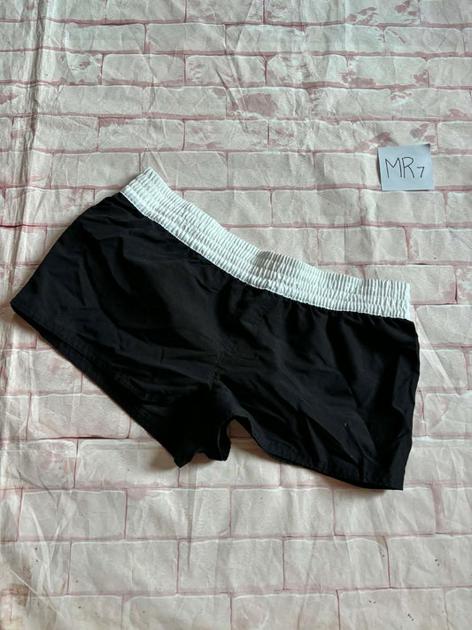 Ladies Bottoms Size M