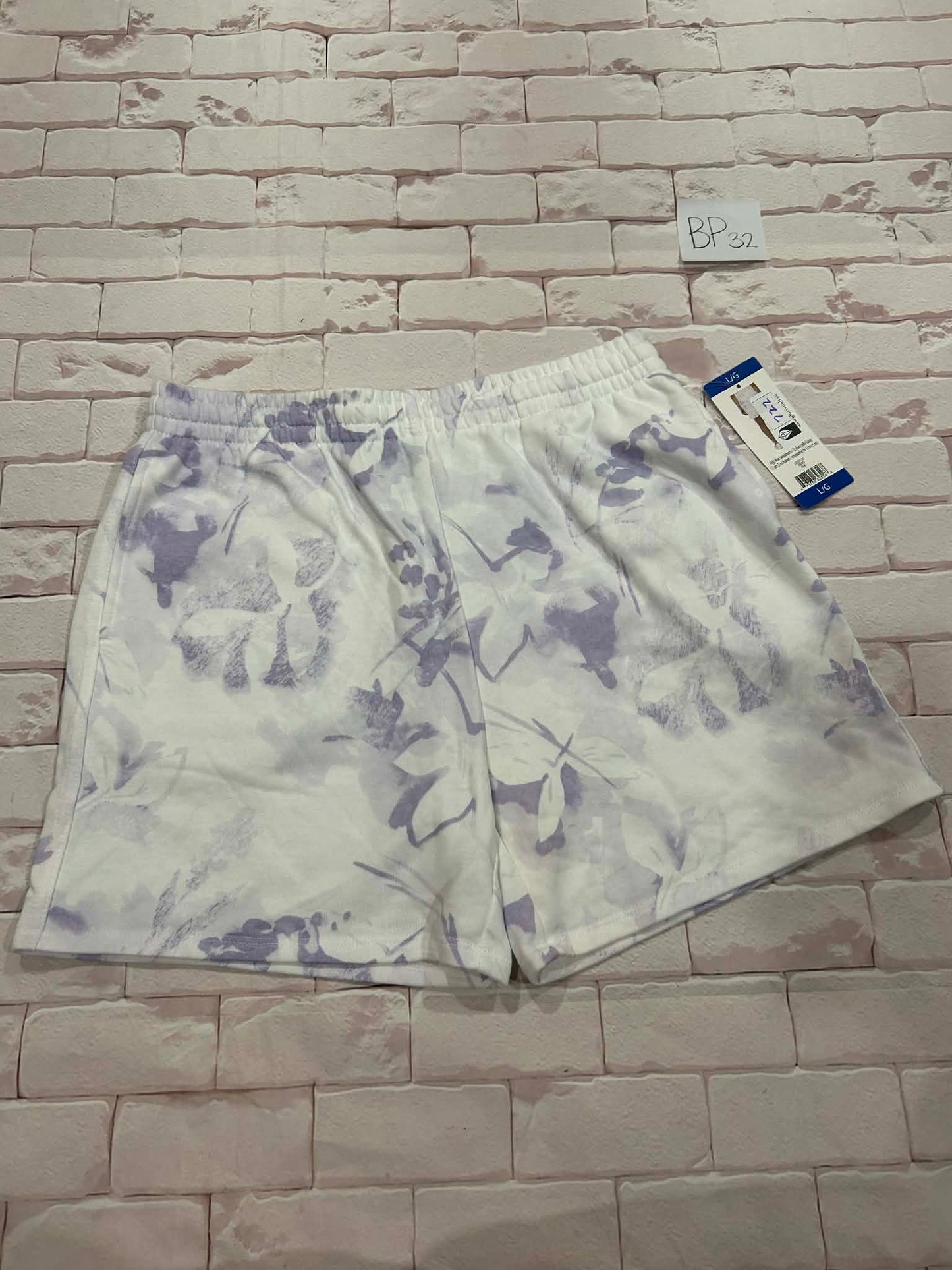 Ladies Bottoms Size L BNWT