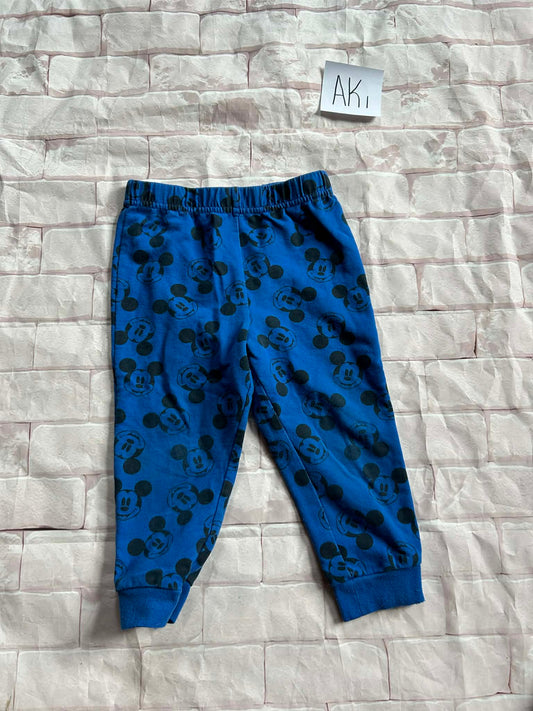 Bottoms Size 24m